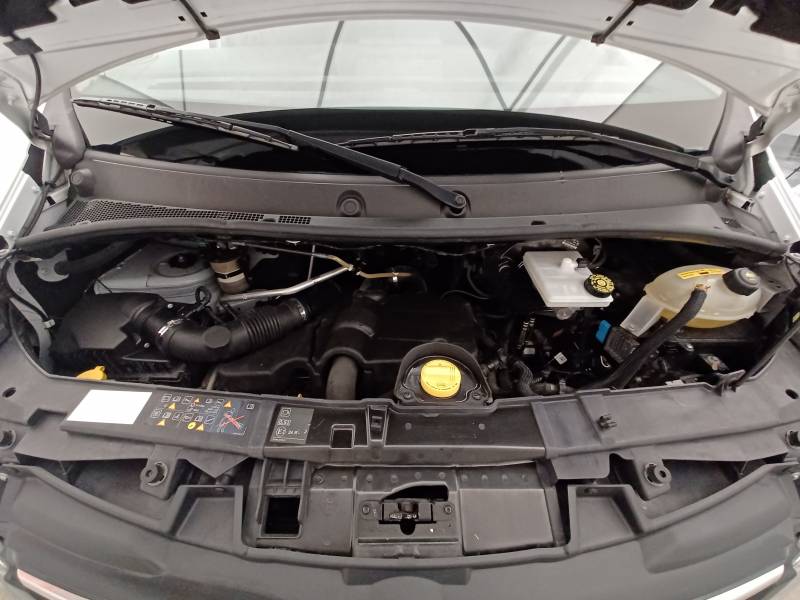 Opel Movano - (30) F3300 L1H1 135 CH BITURBO