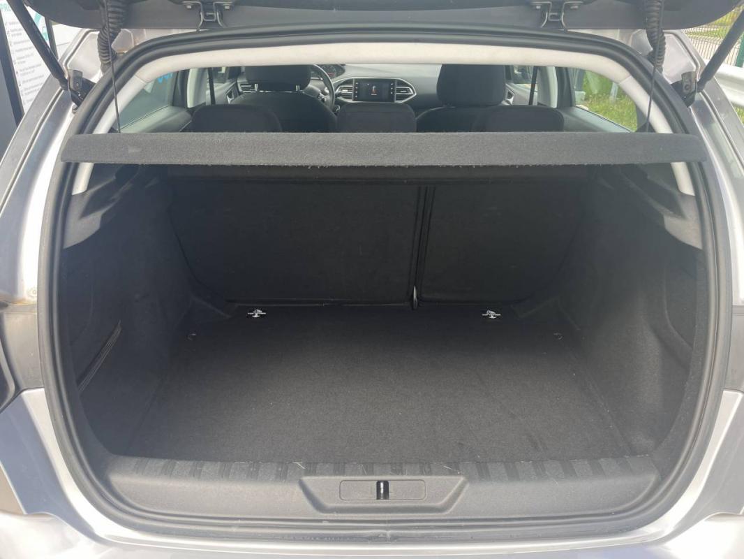 Peugeot 308 - II 1.2 PURETECH 110 S&amp;S ACTIVE