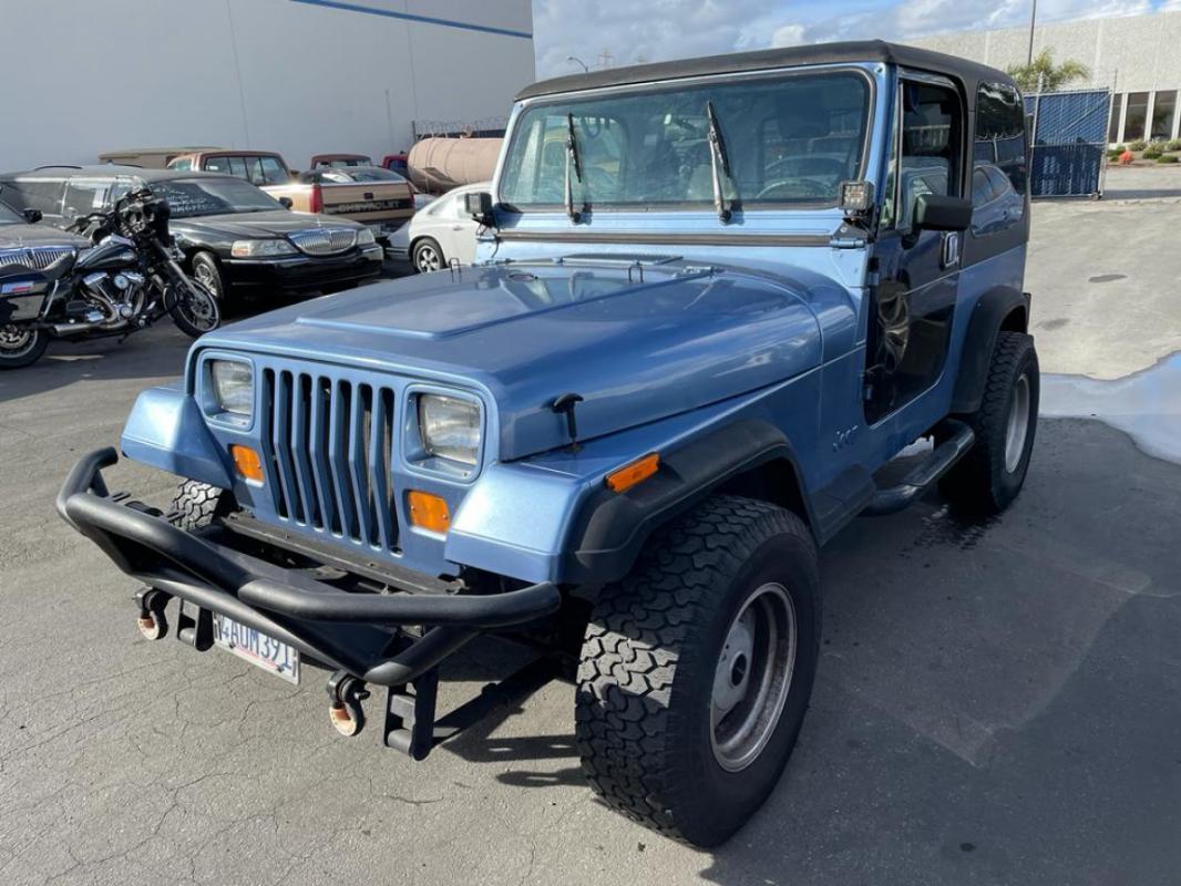 JEEP WRANGLER - 4.2L 6 CYLINDRES 1989 BLEUE (1989)