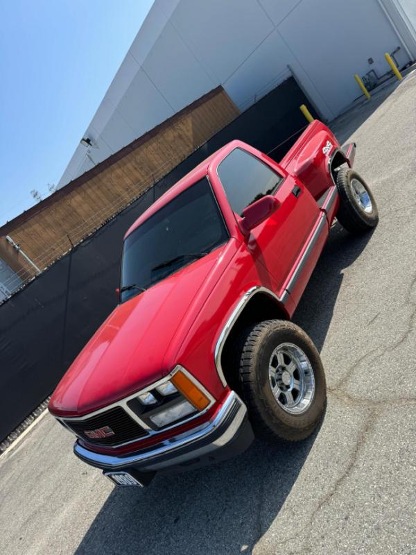 GMC Sierra - 4x4 350CI V8 ROUGE 1989