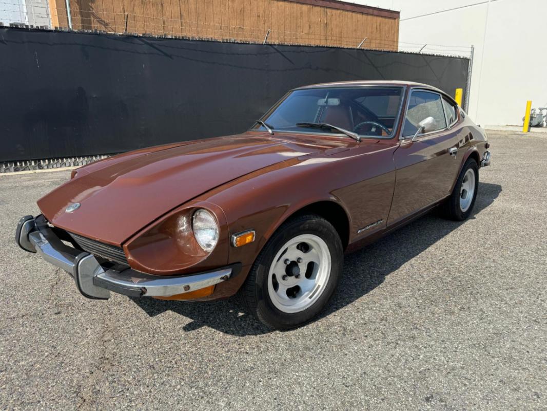 DATSUN 240 Z - 2.4 150CH MARRON 1973 (1973)