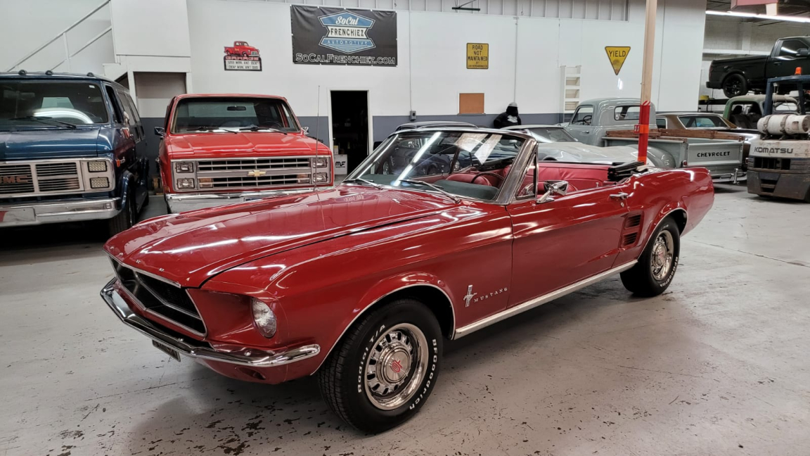 FORD MUSTANG - CABRIOLET ROUGE 289CI V8 INT (1967)