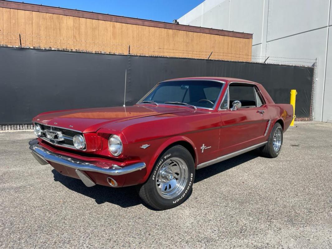 Ford Mustang - COUPE CODE A 1965 ROUGE