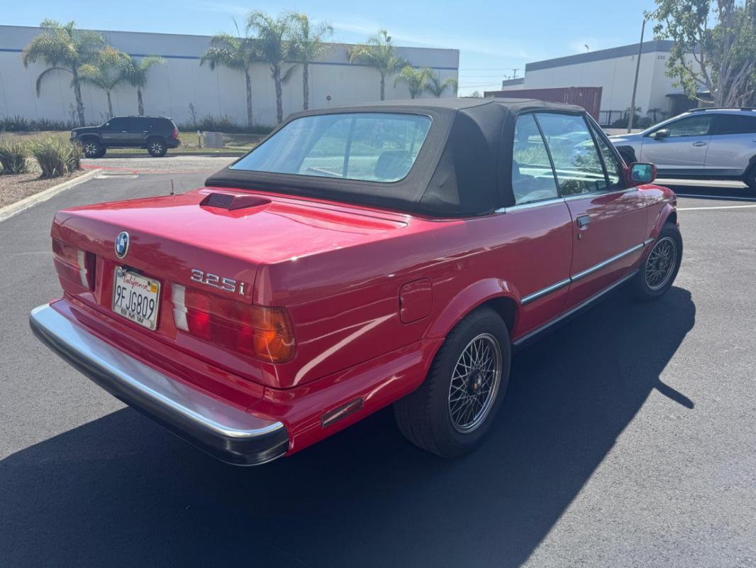 BMW Série 3 - 325 I E30 CABRIOLET ROUGE BOITE MECA 1987