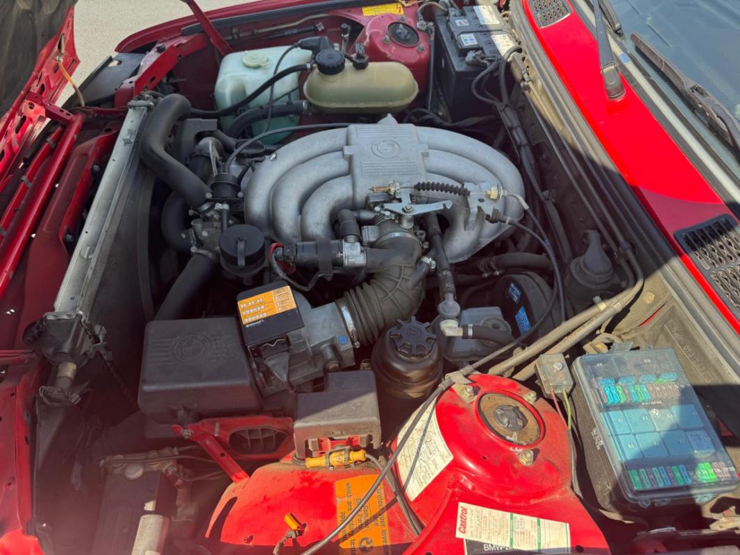 BMW Série 3 - 325 I E30 CABRIOLET ROUGE BOITE MECA 1987